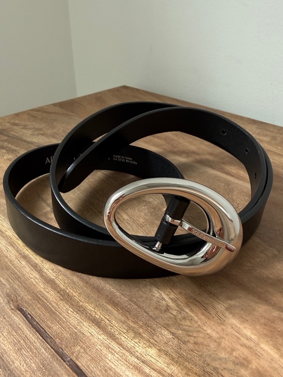 Aritzia Accessories - ARITZIA Perennial Smooth Black Leather Belt with Silver Oval Buckle Size Large
